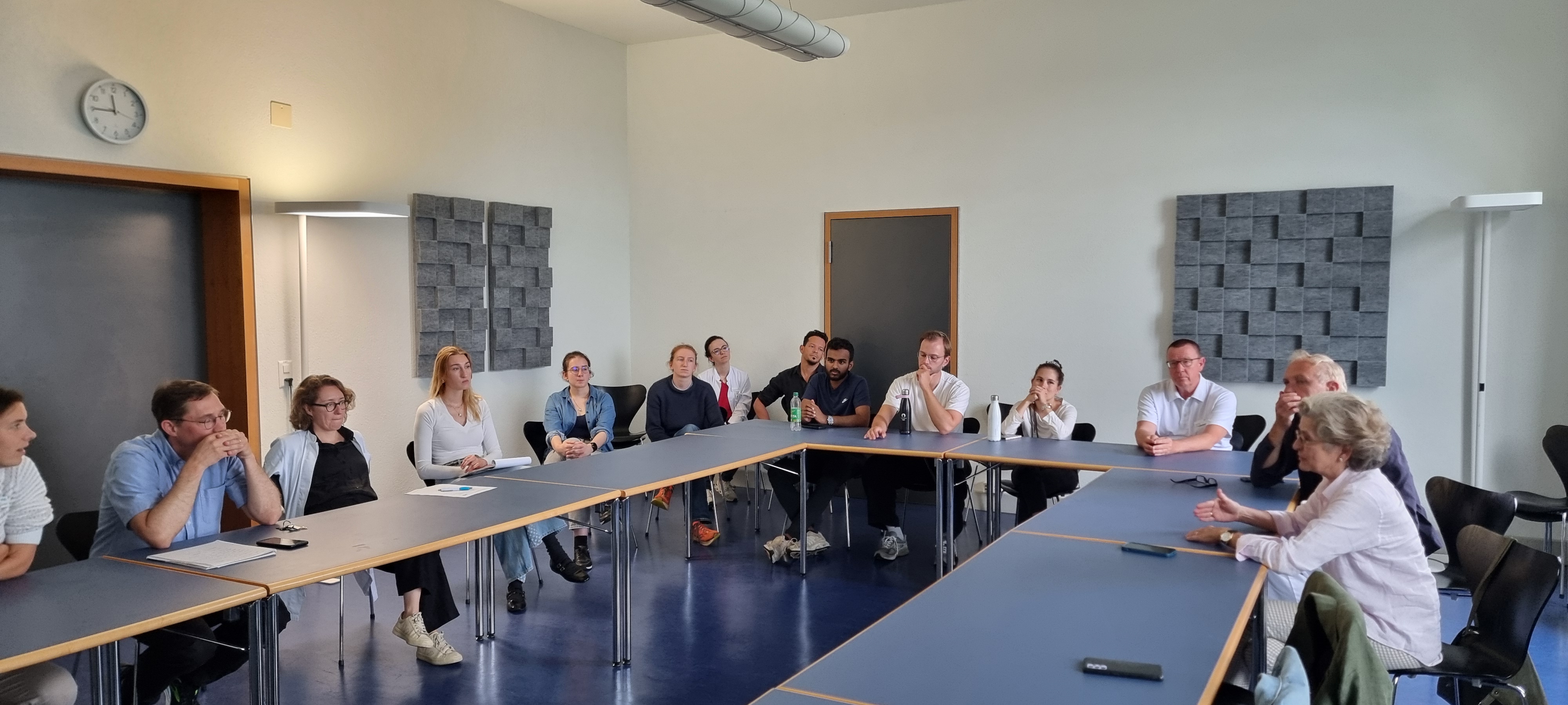Researchers, doctors and students gave valuable feedback.